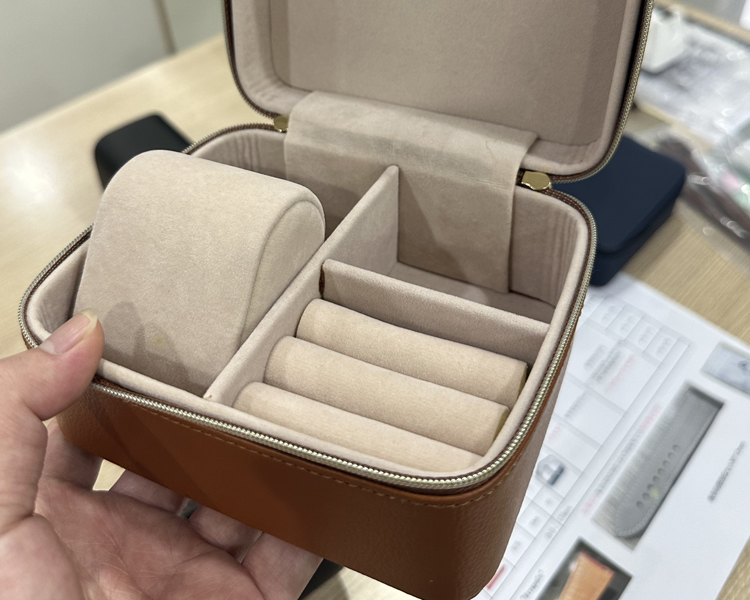 Leather watch boxes